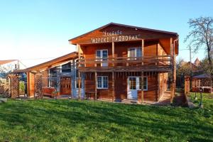 Usadbaski Padvorak Guest house, Mir