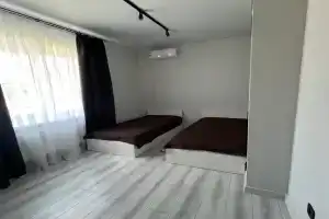 1-komnatnaya Apartments, Mostovoye