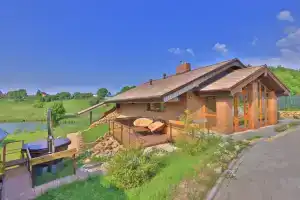 Dom komfort klassa s tremya spalnymi, kuhney, 3-mya lodzhiyami, 3-mya vannymi komnatami, Apartments, Schekino