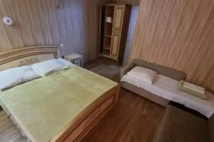 Semeynyy nomer lyuks Apartments, Alakhadzi