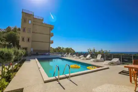 Lyubimyy dom Cottage - 44