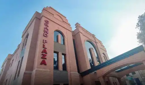 Grand Plaza - 0