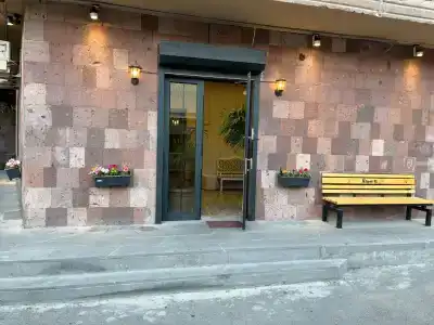 Street51 - 1