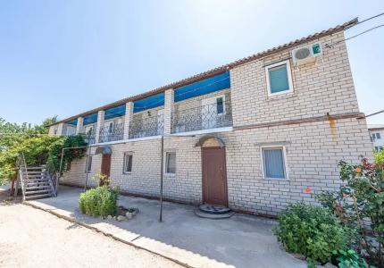 Guest house "Moreola" - 1