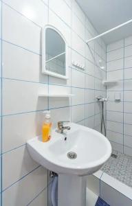 Guest house "Moreola" - 7
