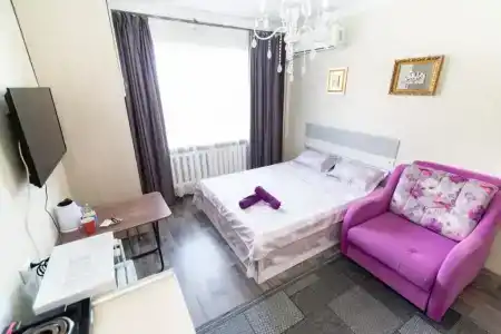 Yourhouse  -2,  66 - 2