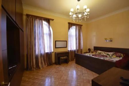 A Royal Luxury Villa In Center With Two Swimming Pools, Sauna and Jacuzzi. - 29