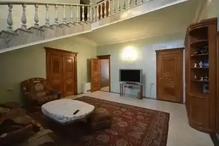 A Royal Luxury Villa In Center With Two Swimming Pools, Sauna and Jacuzzi. - 8