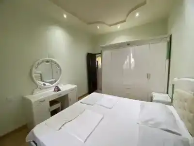 Large 5 Bedroom Luxury Villa - 22
