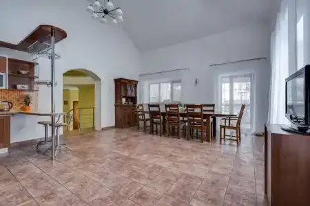 Dom na ulitse Tsentralnaya 81A - 6