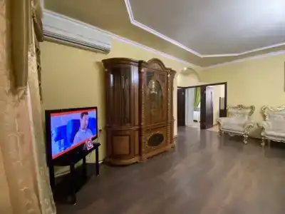 Large 5 Bedroom Luxury Villa - 14