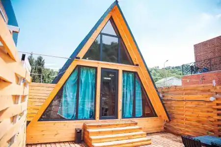 Nasha Dacha - 1