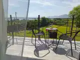 Трёхместный номер с уникальным видом на море