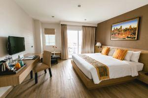 Adelphi Hotel, Pattaya