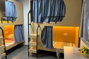 Nanshan Pure Girls Space Module Youth Hotel, Shenzhen