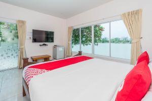 OYO 785 Baan Pak Rim Nam Hotel, Pak Nam Pran