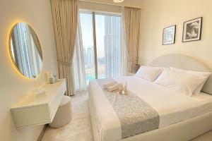 SVIZONA's Premium 3BHK Fountain View Apartment | Downtown, Dubai