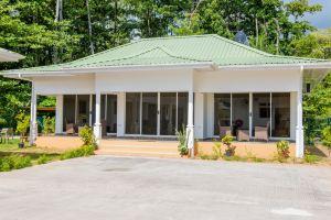 Macmillans Holiday Villas, Grand Anse