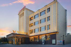 Vienna Hotel (Dalian Lushun Center Square Branch), Dalian
