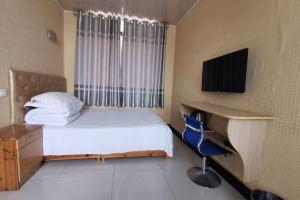 Xinyang Pingchang Hotel, Xinyang