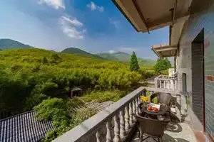 Moganshan Yangquan Mountain House, Deqing