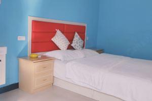 Xinyang Wanjia Hotel, Xinyang