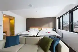 Always Niseko, Niseko