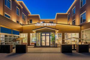 Free Comfort Hotel(Beijing Capital Airport China International Exhibition Center Shunyi Hall Store), Beijing