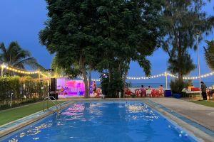 หาดช้างเผือกเจ้าสำราญ Chang Phueak Chao Samran Beach Hotel, Puk Tian