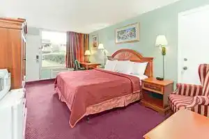 Howard Johnson by Wyndham Tropical Palms Kissimmee, Kissimmee