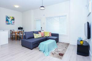 Tasteful 2 Bedrooms Guest Suite in Marine Gateway, Richmond