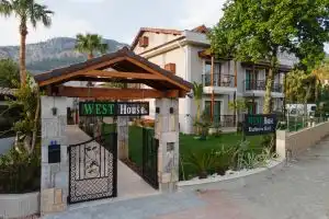 West House Exclusive Hotel, Goecek