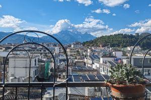 Xin ji yun Snow Mountain View Hotel, Lijiang