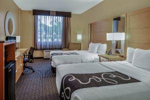 La Quinta Inn & Suites by Wyndham Downtown, Naples