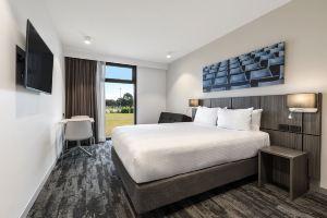 Mercure Blacktown Hotel, Sydney