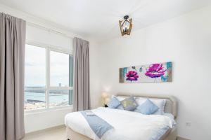 Stylish 1 Bedroom in Marina Blue, Abu Dhabi City