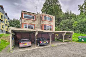 Anchorage Condo - Walk to Downtown and Coast Trail! Apartments, Anchorage