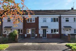 Exquisite 6 Bedroom Luxury Home, Manchester