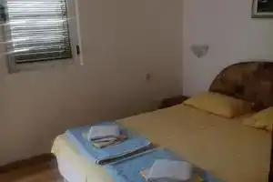 Lyon Apartments, Budva