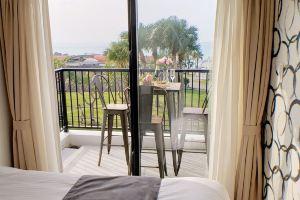 Ocean View Araha 305 Hotel, Chatan