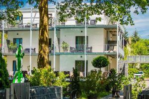 Comfort Hotel, Csopak