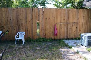 2-bedroom house in with WiFi, AC,, very private back yard, Ormond Beach