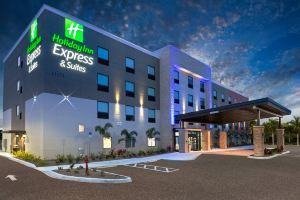 Holiday Inn Express & Suites FT MYERS BEACH-SANIBEL GATEWAY by IHG, Fort Myers Beach