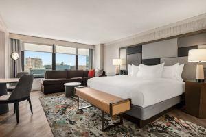 Hilton Grand Vacations Club Magnificent Mile Hotel, Chicago