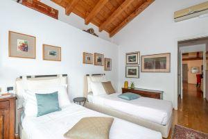 A Casa Nuccia Mansarda - Holiday Solutions, Como