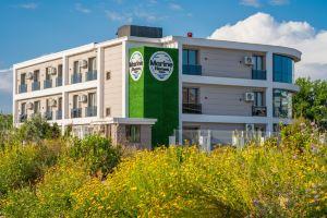 Letstay Marine Homes Apartments, Lara