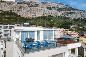 Apartments Lujnovic, Makarska