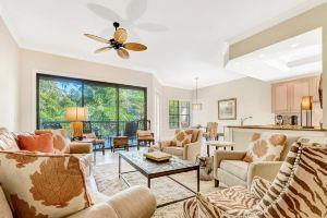Downtown Olde Condo 3 bed, 3.5 bath. Apartments, Naples