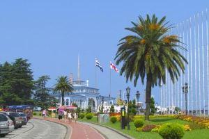 Apartment Near Black Sea Beach, Batumi
