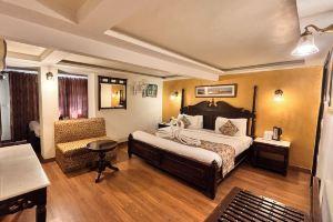 Ratnawali – A Vegetarian Heritage Hotel, Jaipur